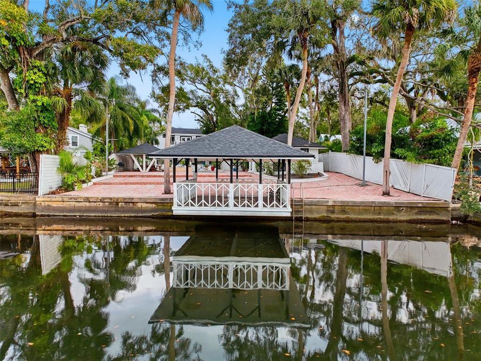 En Venta: $1,799,999 (3 camas, 3 baños, 3998 Pies cuadrados)