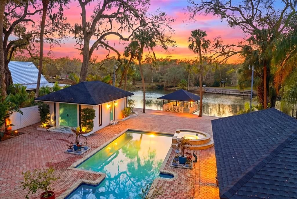 En Venta: $1,799,999 (3 camas, 3 baños, 3998 Pies cuadrados)