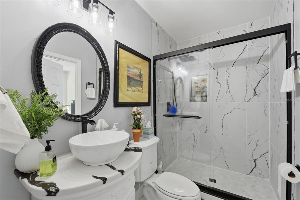 En Venta: $1,799,999 (3 camas, 3 baños, 3998 Pies cuadrados)