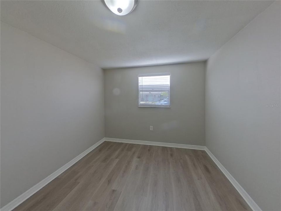 出租: $2,159 (4 贝兹, 2 浴室, 1102 平方英尺)