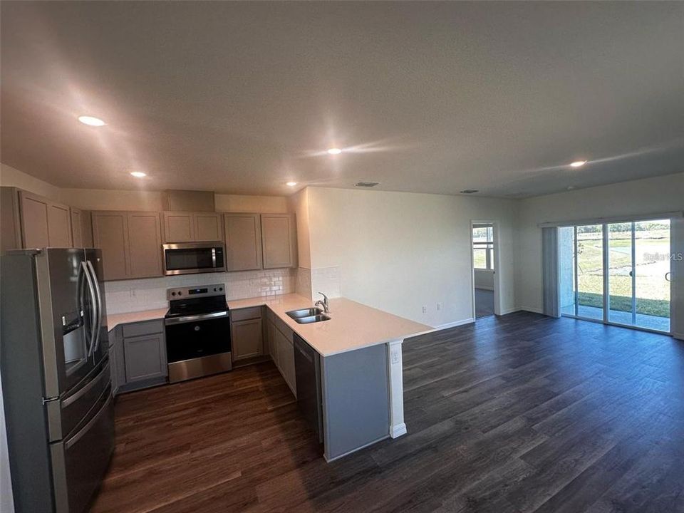 En Renta: $2,700 (3 camas, 2 baños, 1504 Pies cuadrados)