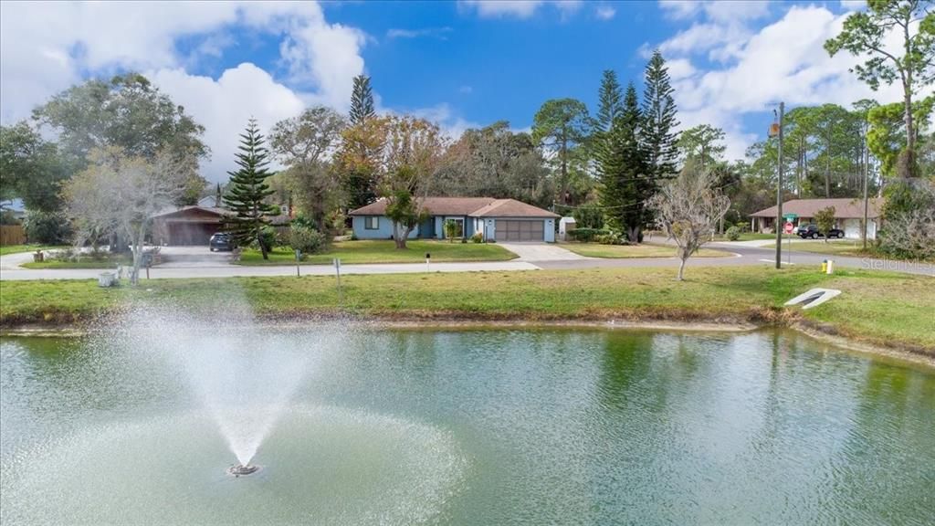 Activo con contrato: $349,000 (3 camas, 2 baños, 1562 Pies cuadrados)