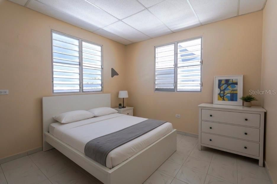 En Venta: $290,000 (7 camas, 3 baños, 2055 Pies cuadrados)