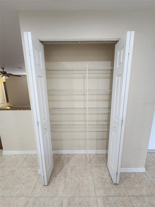 For Rent: $2,200 (3 beds, 2 baths, 1626 Square Feet)