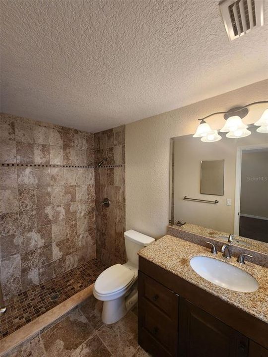 For Rent: $2,200 (3 beds, 2 baths, 1626 Square Feet)