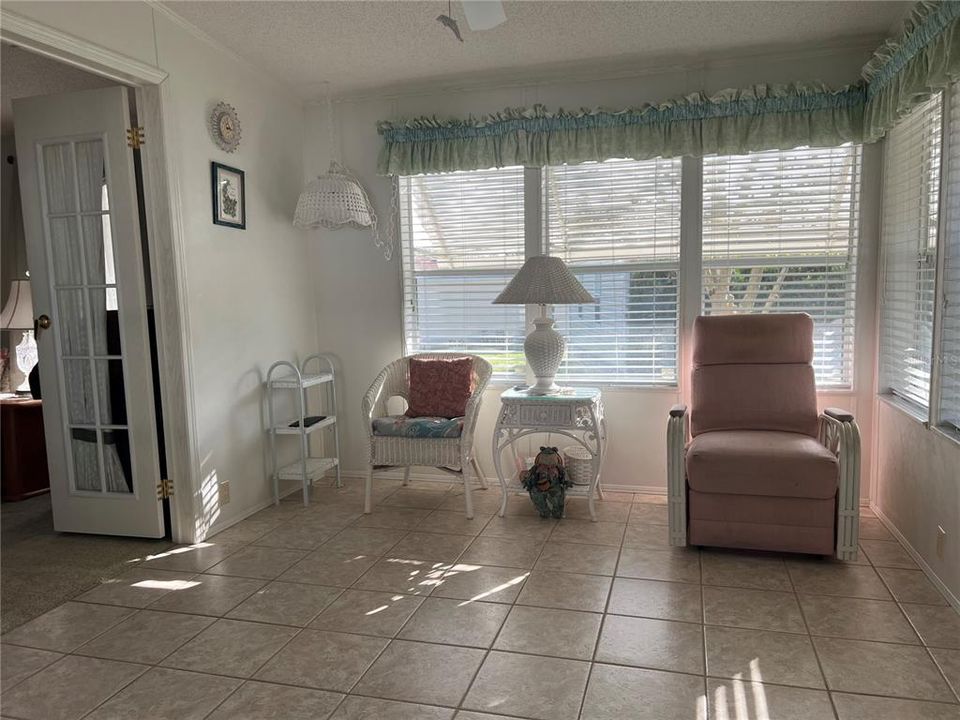 На продажу: $165,000 (2 спален, 2 ванн, 1369 Квадратных фут)