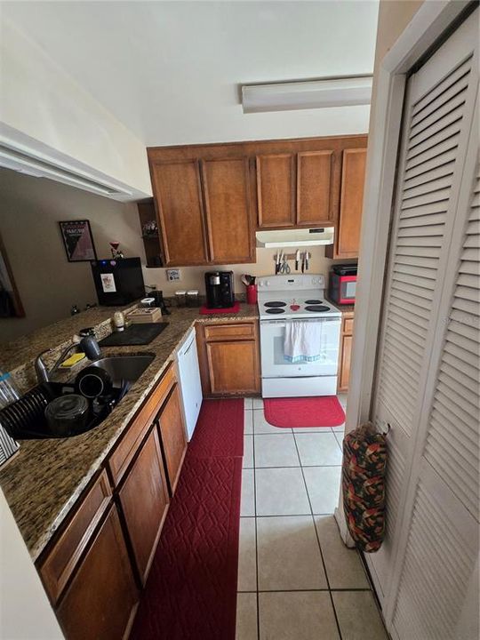 В аренду: $1,475 (2 спален, 2 ванн, 1007 Квадратных фут)