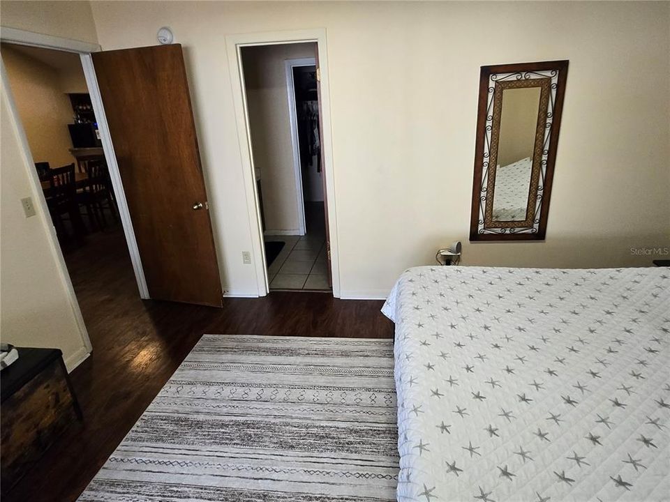 В аренду: $1,475 (2 спален, 2 ванн, 1007 Квадратных фут)