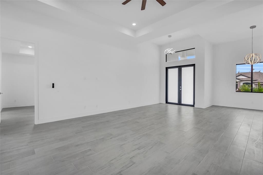 В аренду: $3,200 (4 спален, 2 ванн, 1905 Квадратных фут)