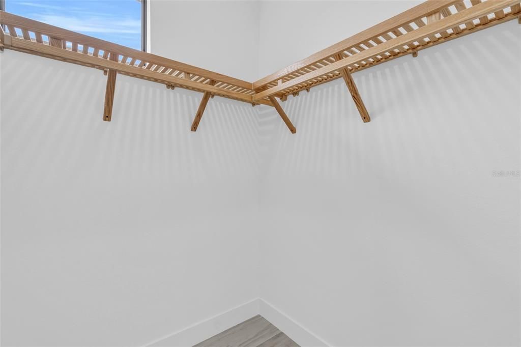 В аренду: $3,200 (4 спален, 2 ванн, 1905 Квадратных фут)