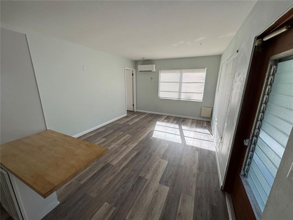 En Renta: $1,600 (1 camas, 1 baños, 550 Pies cuadrados)