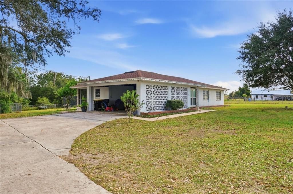 For Sale: $314,900 (3 beds, 2 baths, 1477 Square Feet)