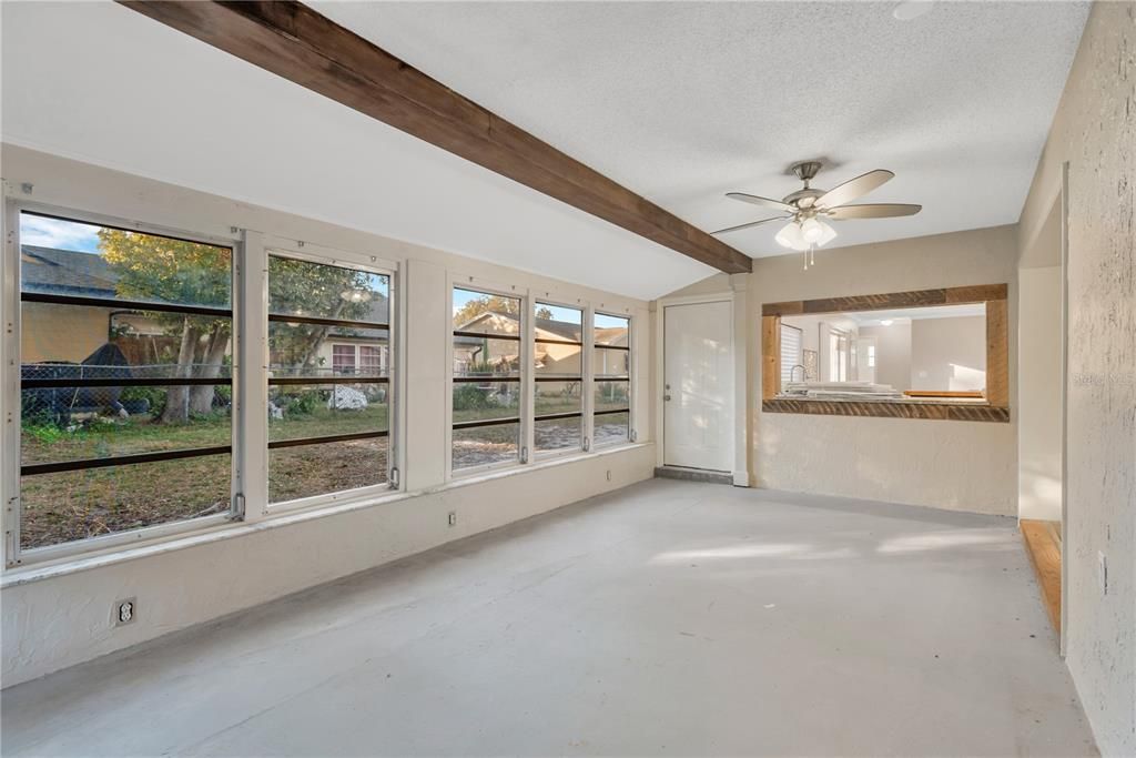 For Sale: $315,000 (3 beds, 2 baths, 1771 Square Feet)