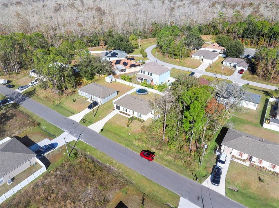 For Sale: $269,000 (2 beds, 2 baths, 1240 Square Feet)