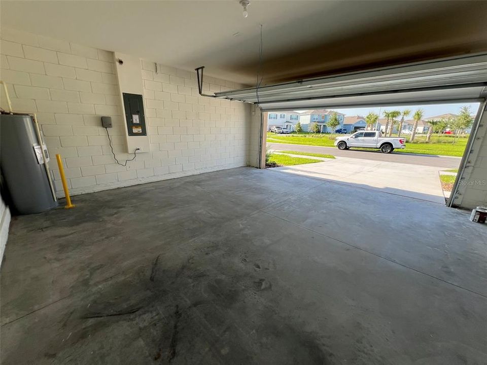 出租: $2,200 (4 贝兹, 2 浴室, 1665 平方英尺)