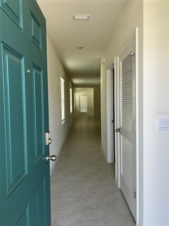 出租: $2,200 (4 贝兹, 2 浴室, 1665 平方英尺)