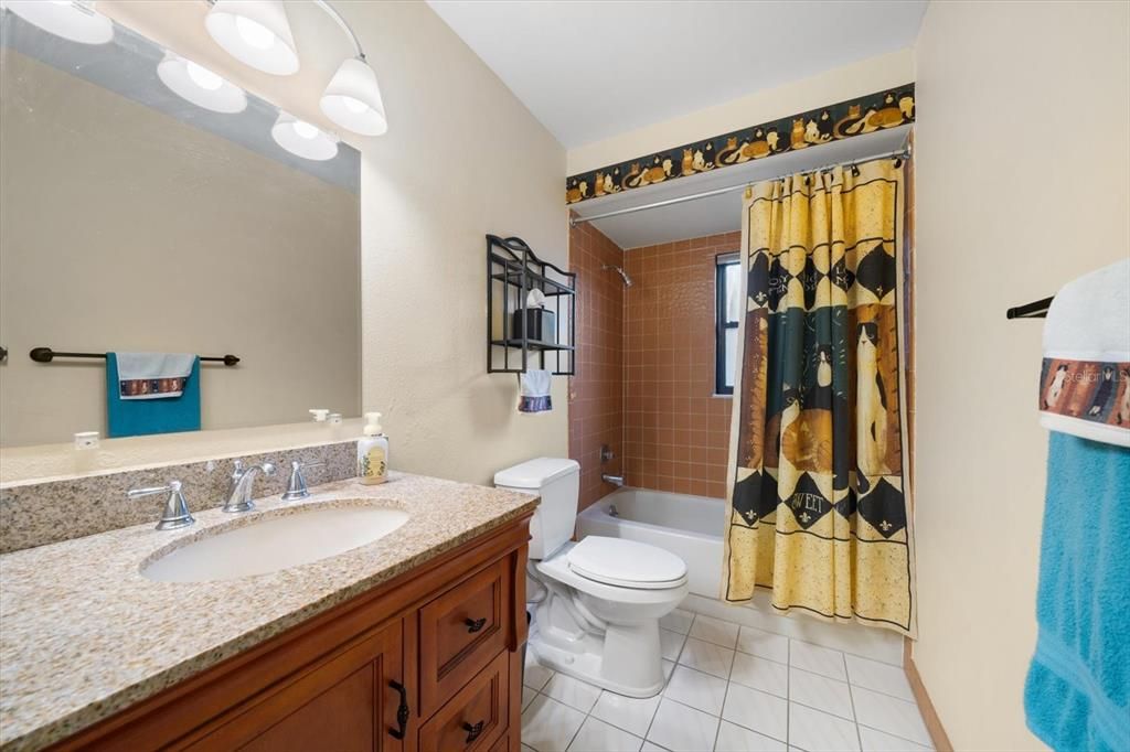 For Sale: $450,000 (3 beds, 2 baths, 1563 Square Feet)