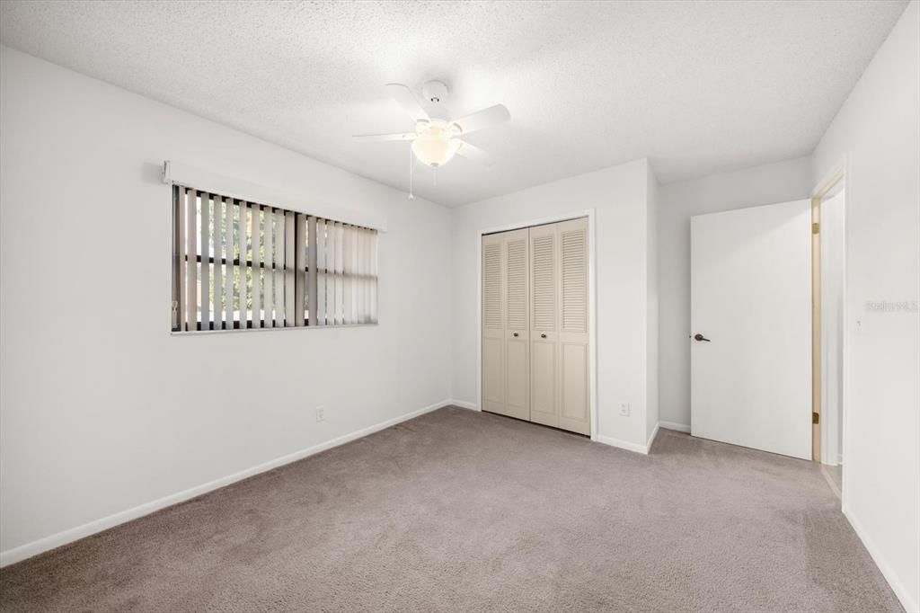 For Sale: $450,000 (3 beds, 2 baths, 1563 Square Feet)