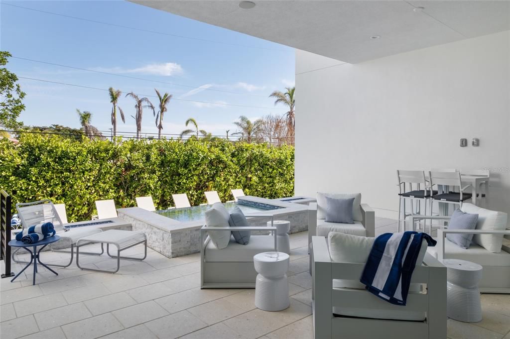 En Venta: $6,499,000 (5 camas, 6 baños, 4807 Pies cuadrados)