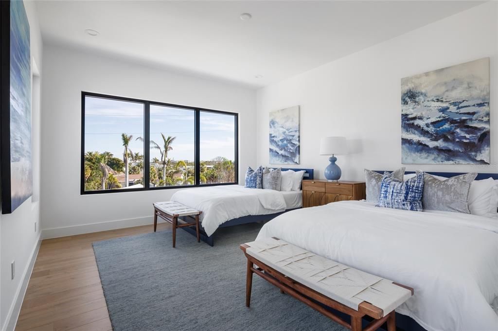 En Venta: $6,499,000 (5 camas, 6 baños, 4807 Pies cuadrados)