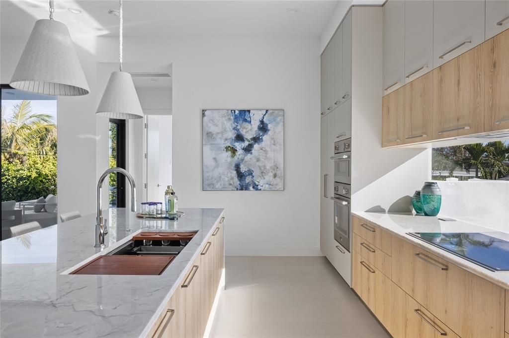 En Venta: $6,499,000 (5 camas, 6 baños, 4807 Pies cuadrados)