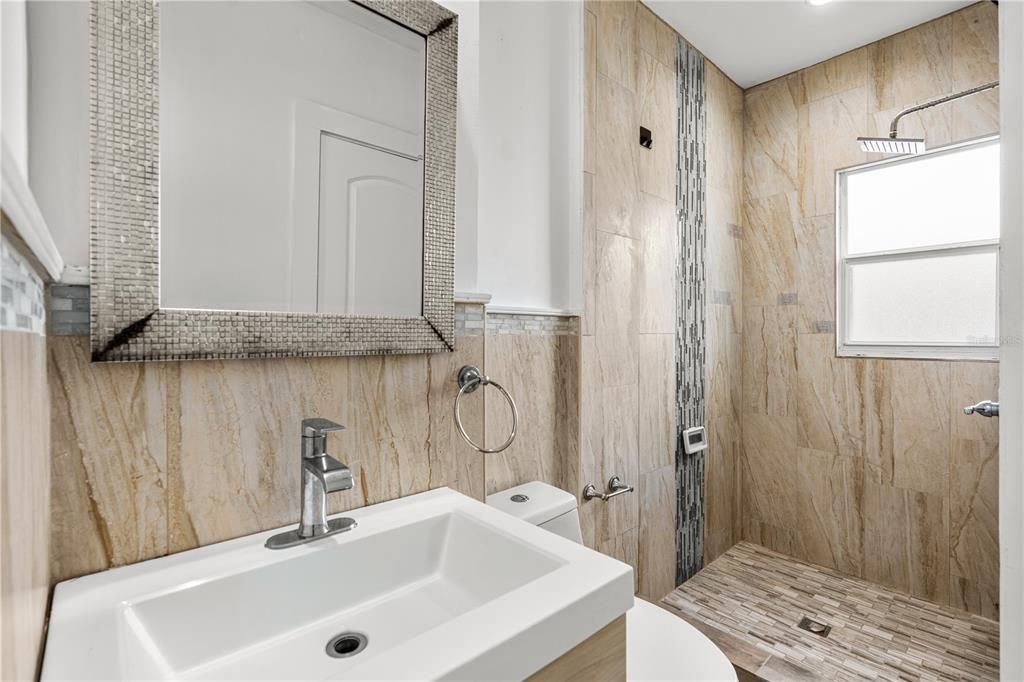 待售: $424,900 (8 贝兹, 0 浴室, 1288 平方英尺)