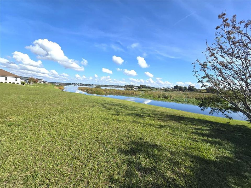 待售: $82,000 (0.32 acres)