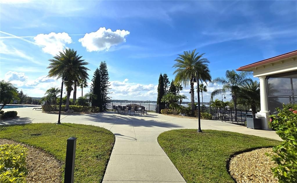 待售: $82,000 (0.32 acres)