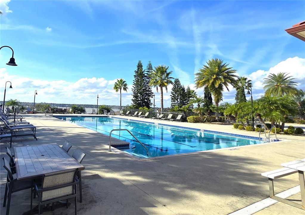 待售: $82,000 (0.32 acres)