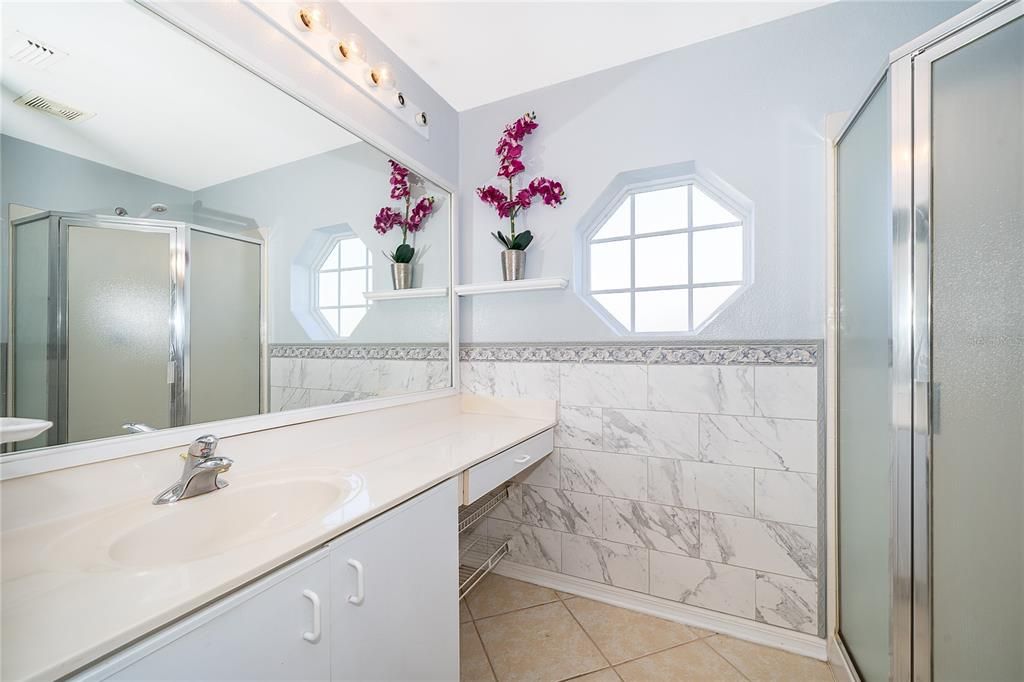 待售: $314,990 (3 贝兹, 2 浴室, 1334 平方英尺)