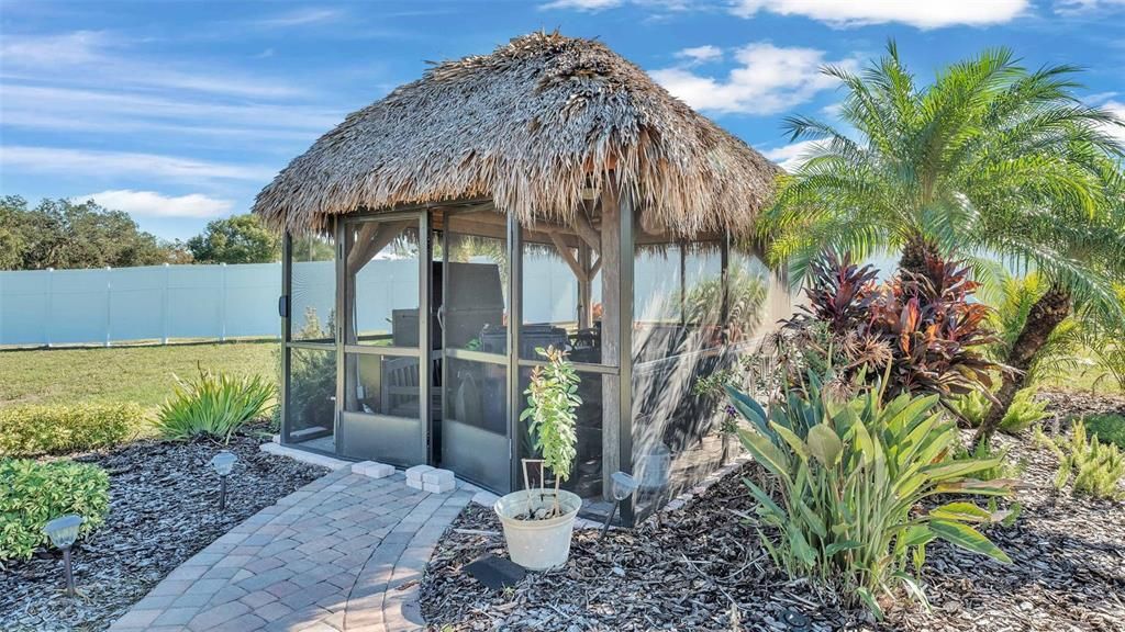 На продажу: $199,900 (0.10 acres)