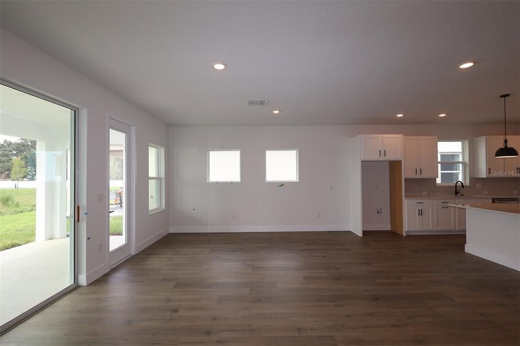 For Sale: $449,990 (3 beds, 2 baths, 2051 Square Feet)