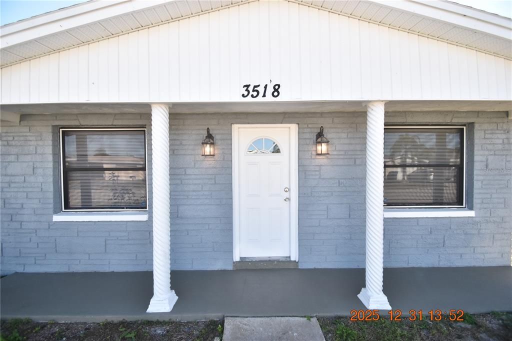 En Renta: $1,895 (4 camas, 2 baños, 1620 Pies cuadrados)