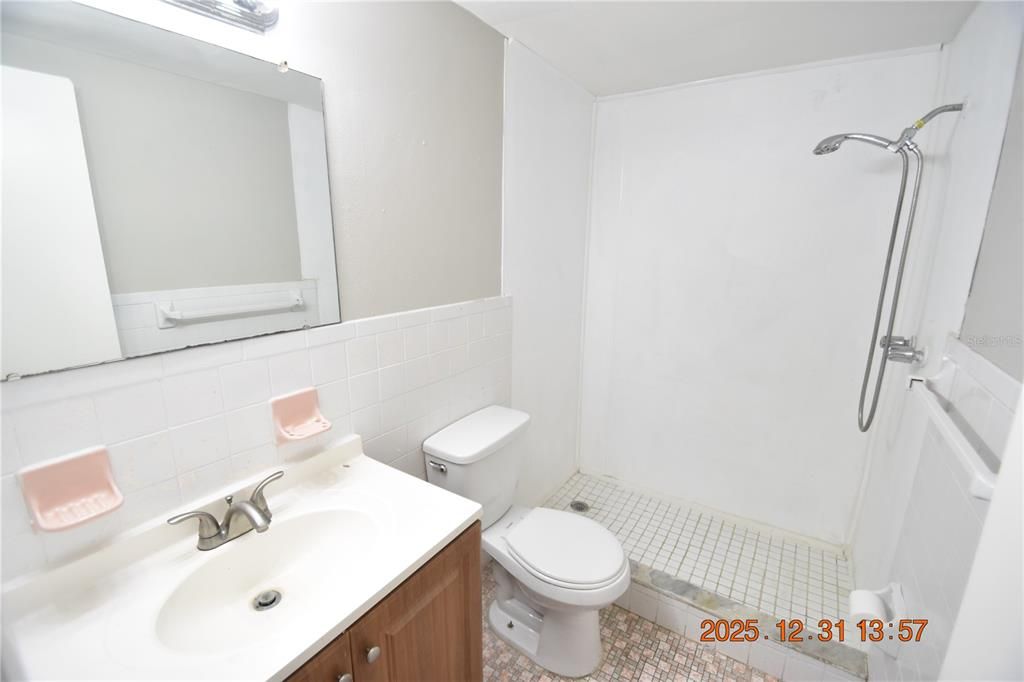 En Renta: $1,895 (4 camas, 2 baños, 1620 Pies cuadrados)