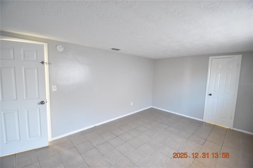 En Renta: $1,895 (4 camas, 2 baños, 1620 Pies cuadrados)