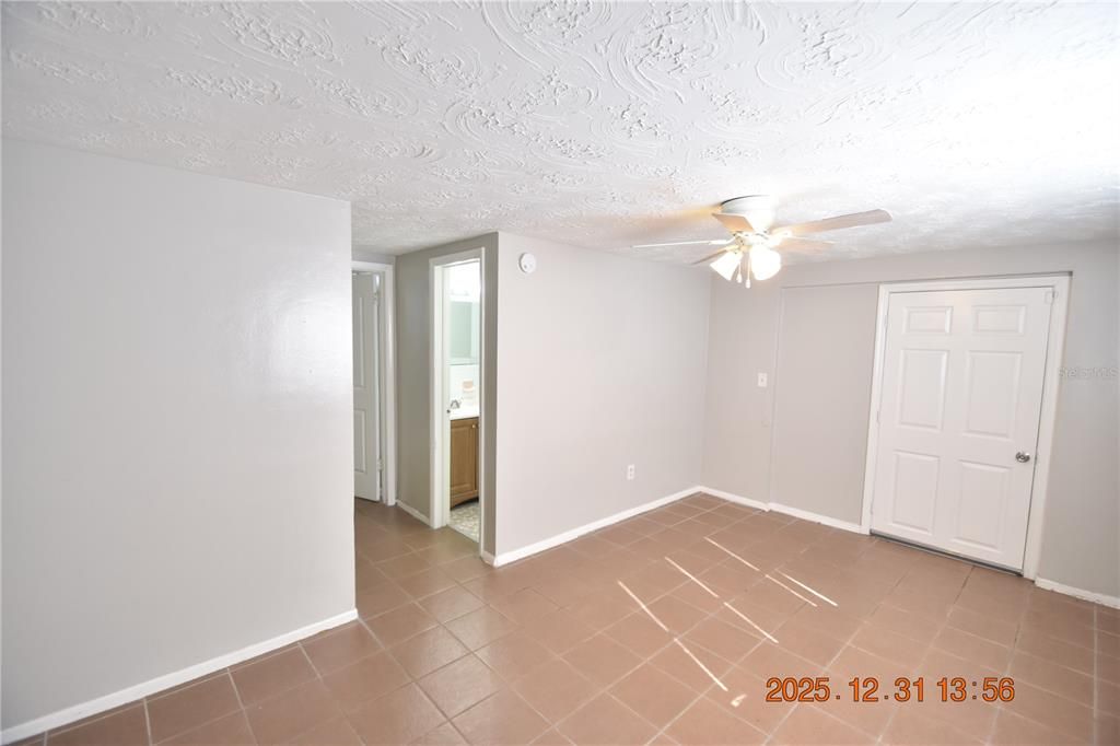 En Renta: $1,895 (4 camas, 2 baños, 1620 Pies cuadrados)