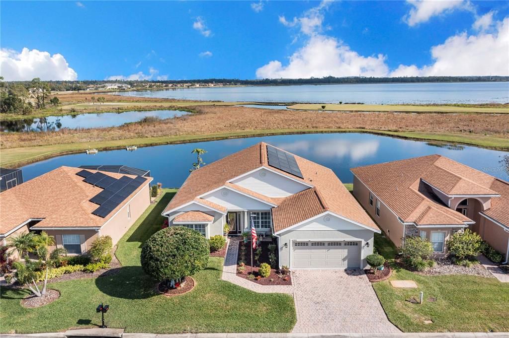 En Venta: $405,000 (3 camas, 2 baños, 2027 Pies cuadrados)