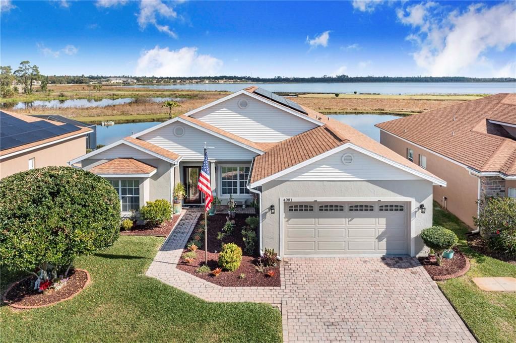 En Venta: $405,000 (3 camas, 2 baños, 2027 Pies cuadrados)