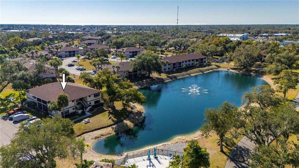 На продажу: $139,900 (2 спален, 2 ванн, 838 Квадратных фут)