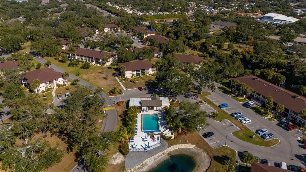 На продажу: $139,900 (2 спален, 2 ванн, 838 Квадратных фут)