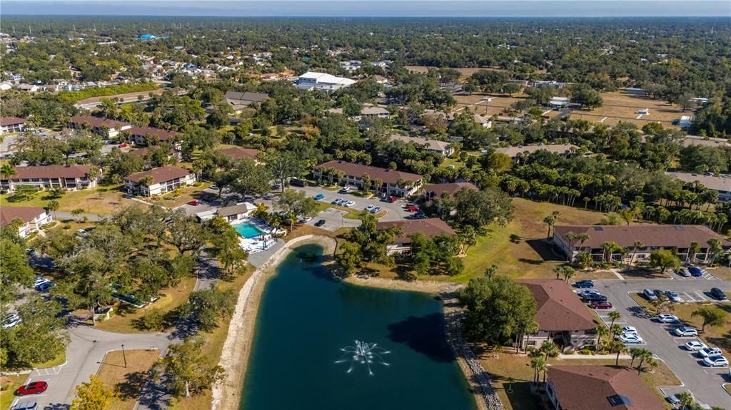 На продажу: $139,900 (2 спален, 2 ванн, 838 Квадратных фут)