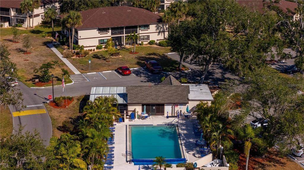 На продажу: $139,900 (2 спален, 2 ванн, 838 Квадратных фут)