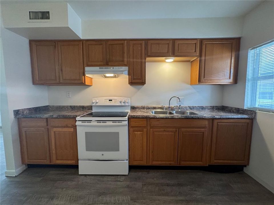 En Renta: $1,395 (2 camas, 1 baños, 836 Pies cuadrados)