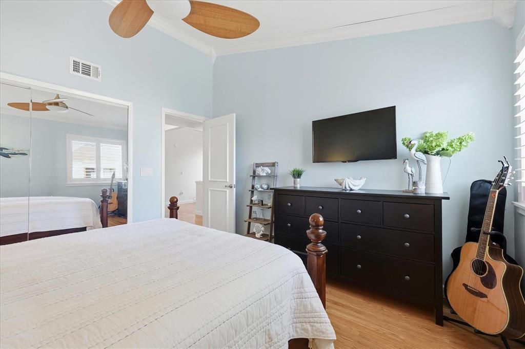 En Venta: $798,000 (3 camas, 2 baños, 2025 Pies cuadrados)