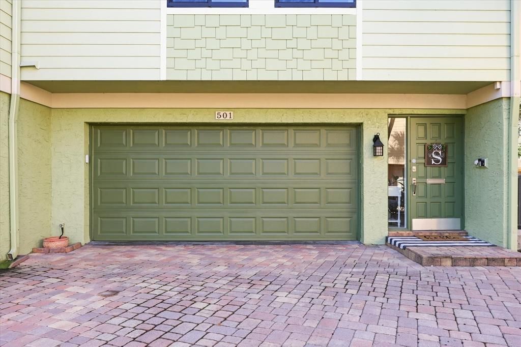 En Venta: $798,000 (3 camas, 2 baños, 2025 Pies cuadrados)