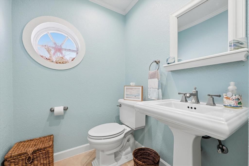 En Venta: $798,000 (3 camas, 2 baños, 2025 Pies cuadrados)