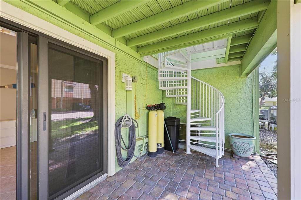 En Venta: $798,000 (3 camas, 2 baños, 2025 Pies cuadrados)