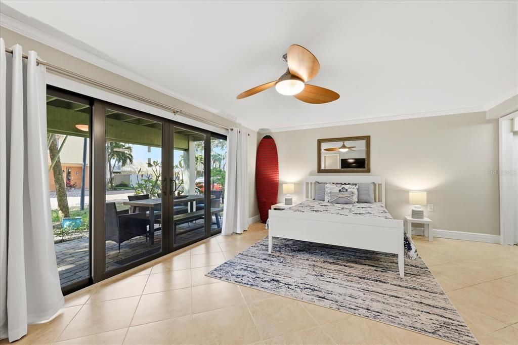 En Venta: $798,000 (3 camas, 2 baños, 2025 Pies cuadrados)