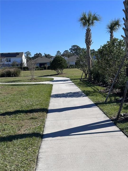 For Rent: $2,400 (3 beds, 2 baths, 2059 Square Feet)