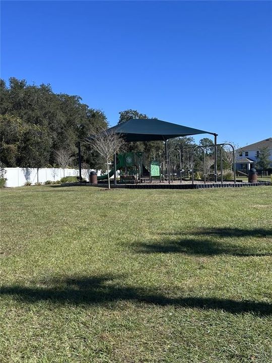 For Rent: $2,400 (3 beds, 2 baths, 2059 Square Feet)